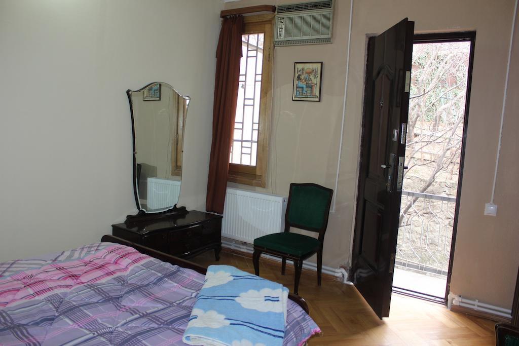 Old District Guest House Tbilisi Pokój zdjęcie